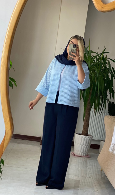 شومیز زنانه مدل باکسی شیشه ای