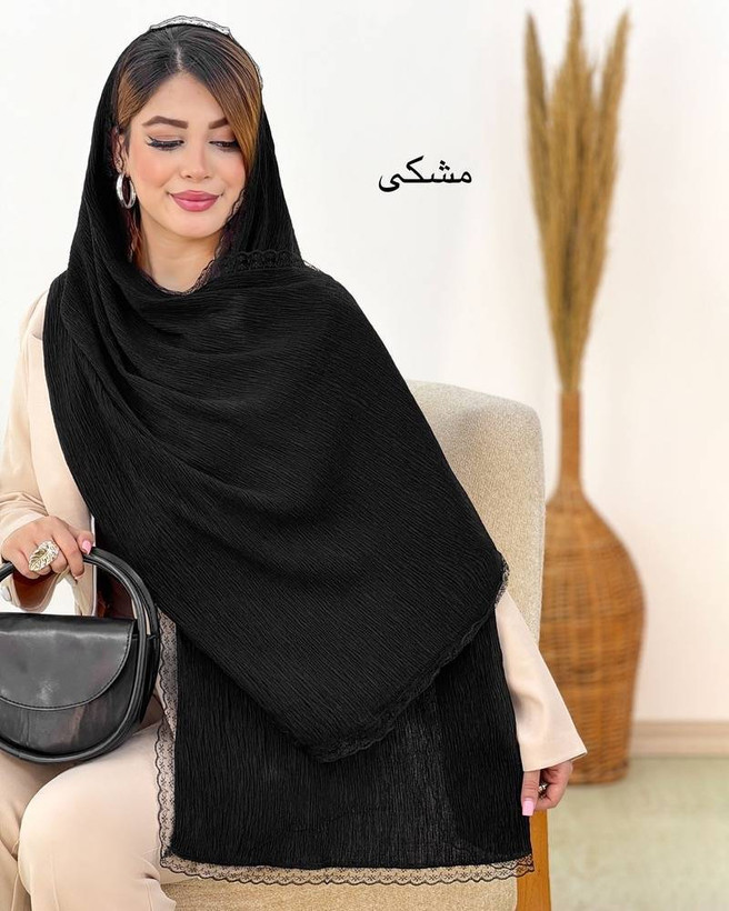 شال پلیسه زنانه مدل لبه توری