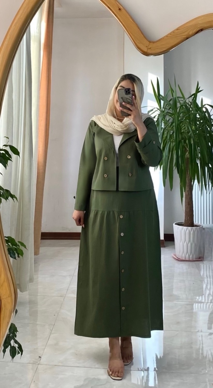 کت و دامن زنانه مدل جلو دکمه سروناز